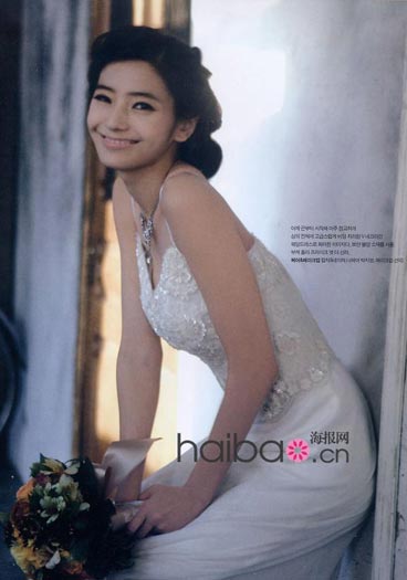 韩彩英婚纱照_韩彩英性感图片(3)