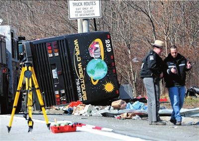 纽约车祸14人遇难 死者大多数为当地华人