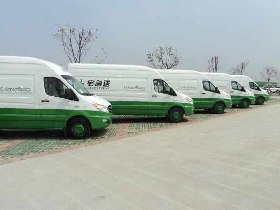 又获宅急送批量订单 星锐物流车渐入佳境