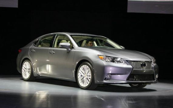 新一代雷克萨斯ES亮相纽约车展