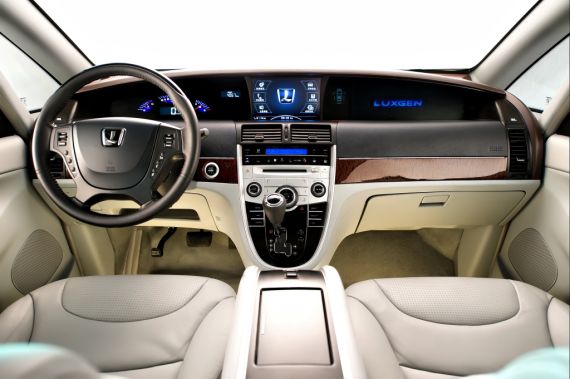 纳智捷 CEO的“后座智慧”