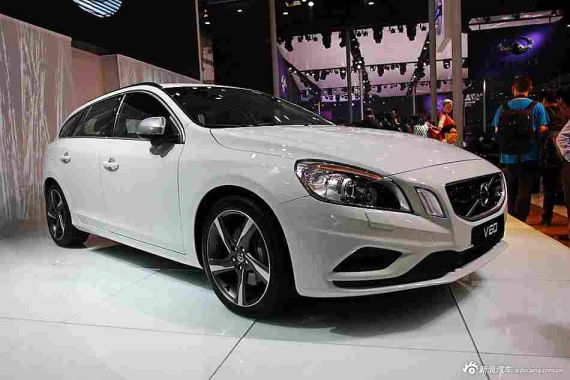 沃尔沃V60北京车展上市 售价49.99万