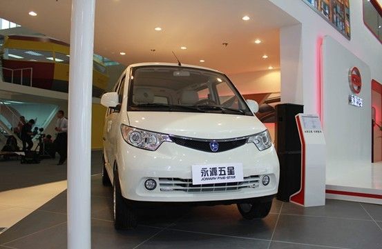永源五星微客亮相北京车展 预计5月上市