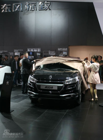 标致4008登陆青岛市场 售价21.98万元起