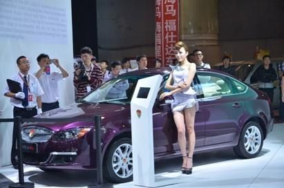 外露英伦风范 内蕴运动真功 试驾莲花L5 Sportback