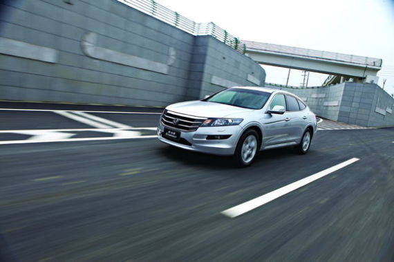 中间地带--试驾广汽本田歌诗图(图)