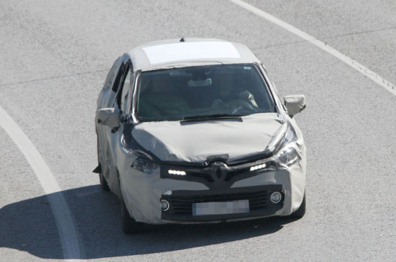 新一代雷诺Clio谍照曝光 巴黎车展首发