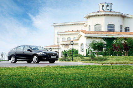 华丽护身符--试驾雷诺塔利斯曼(图)