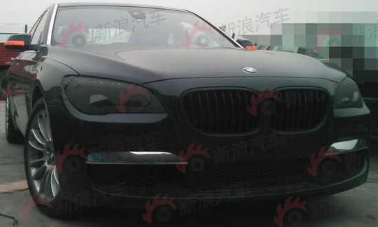 全新宝马760Li曝光 采用M运动风格套件