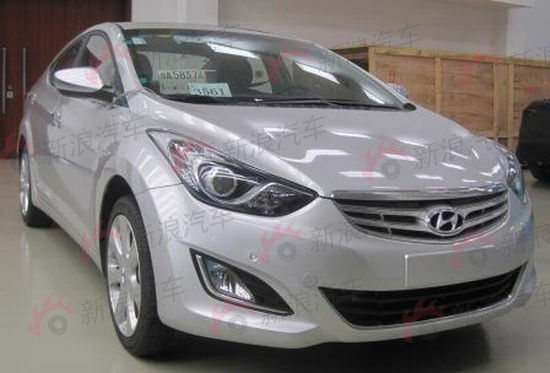 现代朗动八月上市 低配版内饰首度曝光