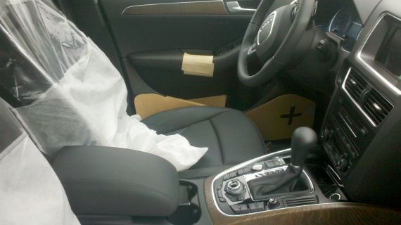 奥迪Q5混动版谍照详解 6月27日上市