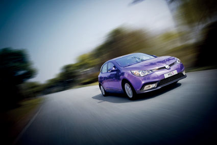 英伦小生--试驾上海汽车MG5(图)