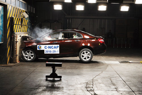 从草根到跨国车企 吉利奏一曲笑傲江湖