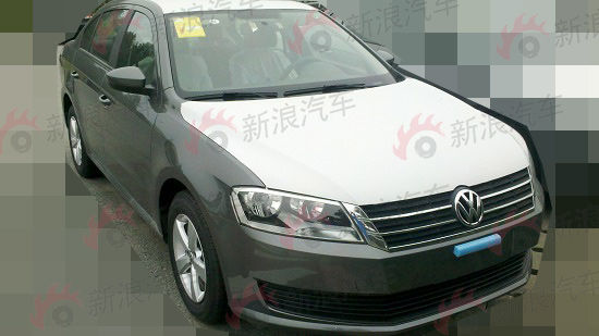 大众套娃 朗逸四款不同配置车型谍照曝光
