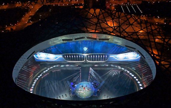 BMW悦盛典众明星于鸟巢为中国奥运团助威