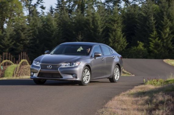 2013款雷克萨斯ES售价 约3.7万美元起