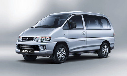 节油大空间 菱智1.6L七座MPV热销