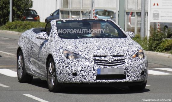 2013款欧宝雅特敞篷车谍照 巴黎车展首发