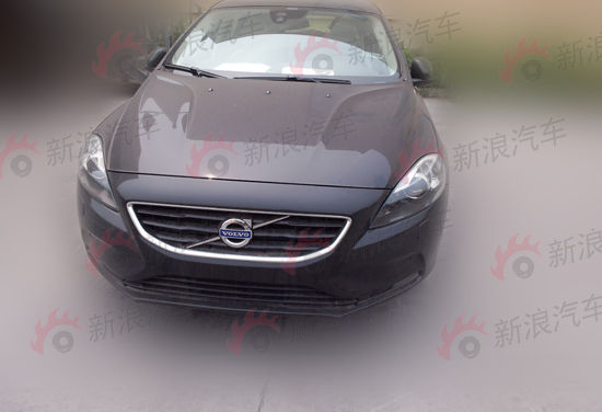 沃尔沃V40谍照曝光 定位高端运动A级车