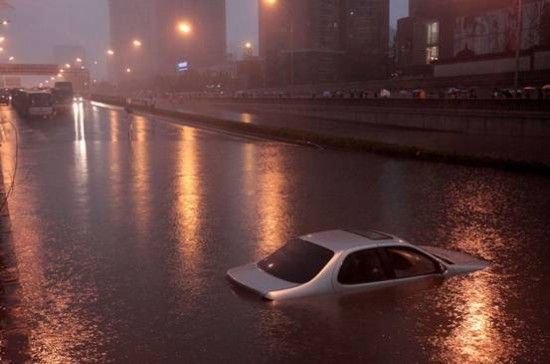 北京重灾立交桥路段将装积水监测仪