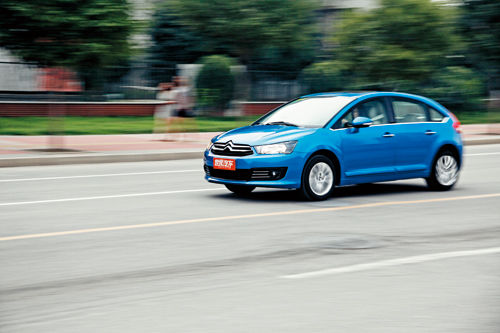 世嘉的新面孔--试驾东风雪铁龙新世嘉