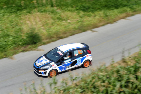 泉阳泉拉力车队征战2012 CRC北京怀柔站