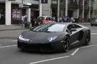 ��Ƶ���׶��ж���������������Aventador