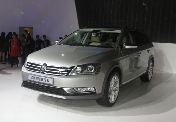 迈腾Alltrack四驱旅行版上市 36.18万起