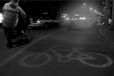 自行车道夜间可停车 车道将适当拓宽