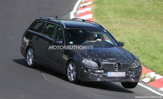 2014款奔驰E级旅行版谍照曝光 明年上市