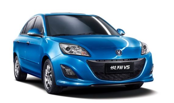 长安悦翔V5正式上市 售6.59-7.99万元