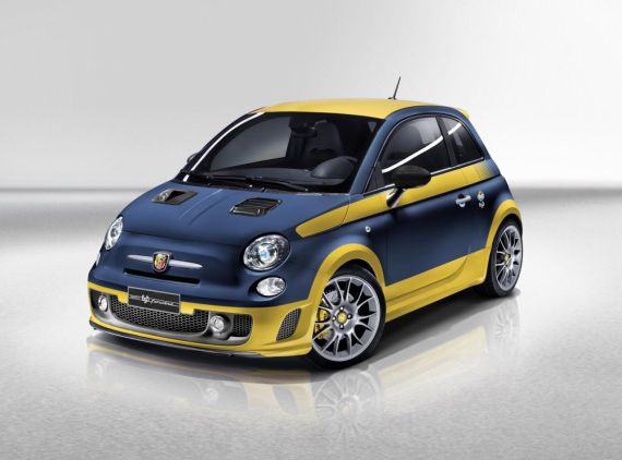 Abarth 695 Fuori系列将亮相巴黎车展