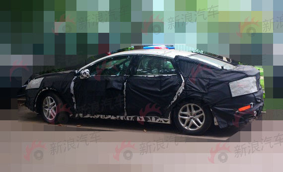 没有SONY一样给力 新一代蒙迪欧国内谍照