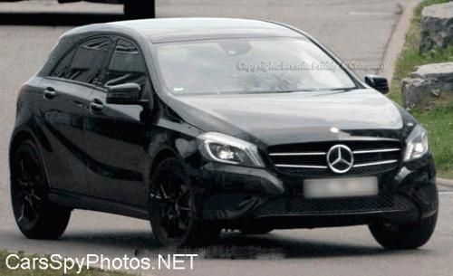 2014款全新梅赛德斯-奔驰GLA无伪装谍照曝光
