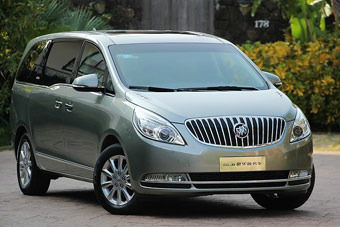 视频：2011款别克GL8豪华商务车高清视频详解