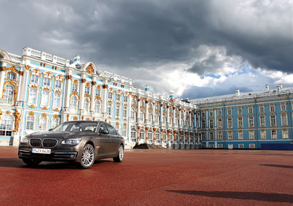 领 跑--试驾全新宝马7系(图)