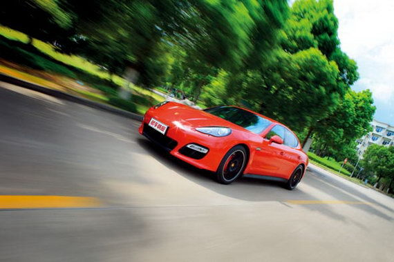 对比Panamera GTS与奥迪A7 Sportback