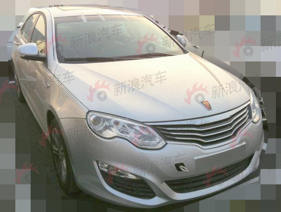 升级双离合 改款荣威550无伪谍照曝光