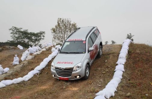 印象达喀尔入川 哈弗赛事体验激情正酣