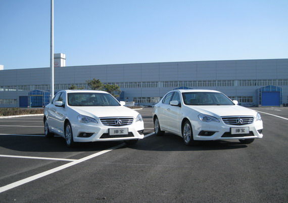 北汽绅宝D系列明年初上市 飞行秀将重演