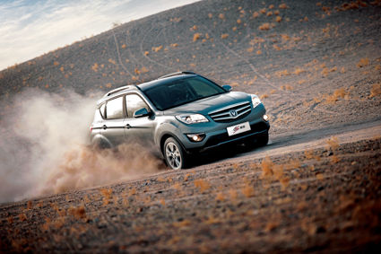 初露的野性--试驾长安CS35(图)