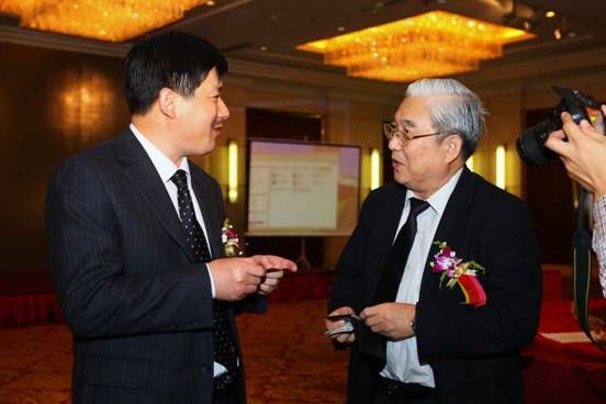 冠军品质 唐骏汽车荣膺“2013年度中卡”