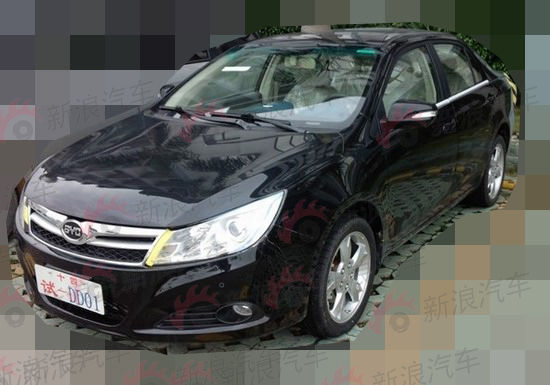 比亚迪双模电动车“秦”量产车谍照曝光