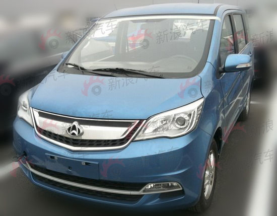 开拓微车家用市场 长安欧力威谍照曝光