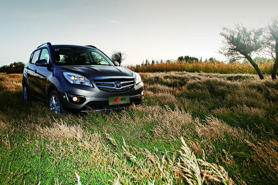 CROSS&SUV的结合体--试驾长安CS35