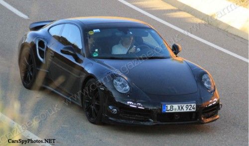 全新保时捷911 Turbo最新无伪装谍照