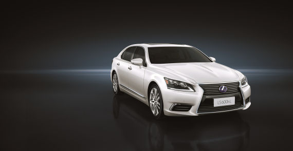 雷克萨斯全新LS600hL上市 售238.8万元