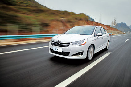 驾驭无限--试驾东风雪铁龙C4L(图)