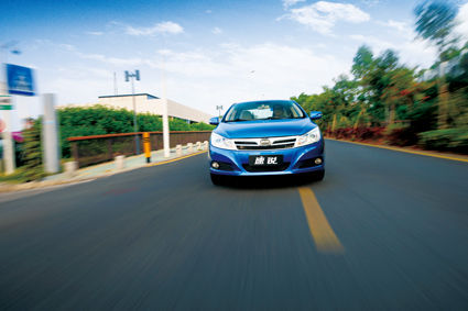 更上一层楼--试驾比亚迪F3速锐(图)