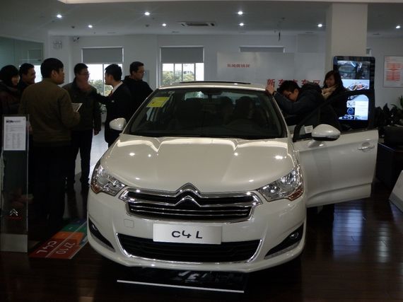 C4L首批交付1000台 东风雪铁龙启动全国交付